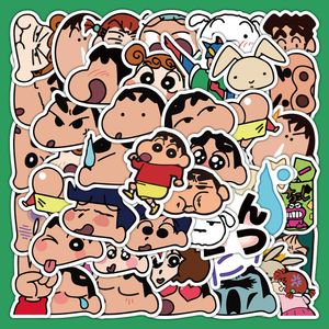 Çocuk Oyuncak Çıkartmaları 62pcs Karikatür Anime Anime Boyalağı Shinchan Stickers Diy Bavul Gitar Dizüstü Bilgisayar Telefon Defter Dekorasyon Su Geçirmez Sticker 230814