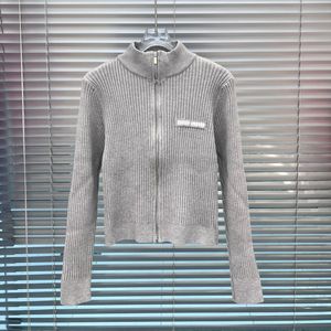 New jacquard letter knitted sweater in autumn / winter knitting machine miu jnlarged detail crew neck cotton oversized athleisure M413132