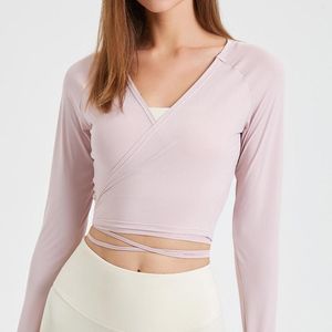 Aktiva skjortor Kvinnor Yoga Shirt Sports Thin Top Ice Silk Cool Sun Protection Slim Fit Slimming Fitness Clothing Anti-UV Breattable
