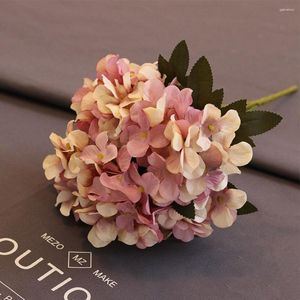 Decorative Flowers Artificial Hydrangea Vintage Twigs Silk Bouquet 32cm 6 Forks Fake For Wedding Home Decor DIY Wreath Accessories