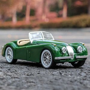 Bbrago 1 24 Jaguar XK120 Roadster 1951 Сплав сплав модель модели Diecasts Игрупкие машины собирают автомобильные игрушки для мальчика подарки на день рождения T230815