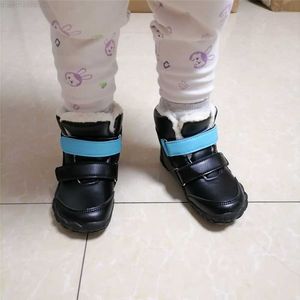 Tênis zzfaber sapatos infantis botas de inverno de pé descalço botas de neve de couro macio adequadas para meninos meninos e crianças ao ar livre z230817