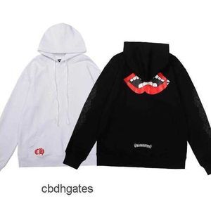 2023デザイナーフーディーズセーターパーカーChromezhearts Chololla Heart Seater Coat Unisex Hooded Dark Pattern Flower Arm Red Lip Streethoodie Top