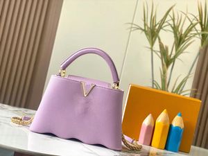 Högkvalitativ varmförsäljning av lyxdesigner Fashion Women's Crossbody Bag ryggsäck Handväska Purse -monter handväska axelväska Tygväska mini väska handväska gratis fartyg
