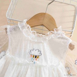 Abiti da ragazza Abito da ragazze vestiti da ragazza di compleanno principesse abiti per ragazze abiti da ricamo a scarpone a manicotto di tulle in tulle costume per bambini 1-6y r230815