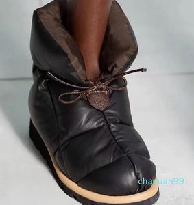 Botas femininas de tornozelo de tornozelo feminino mulheres designer de calçados de calçados sapatos planos de mulher de nylon impermeável Botas de inverno de boa qualidade