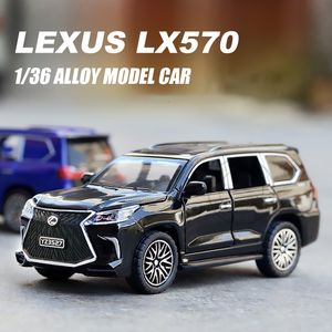 Diecast Model Car 1/36 LX570 Lega Diecast Modelli di auto giocattolo G800 Metal Off-Road Vehicles 4 Porte aperte con giocattoli da collezione per bambini 230814