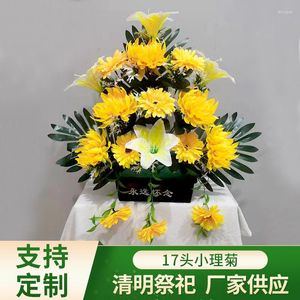 Kwiaty dekoracyjne 17 mały liju qingming bukiet grobowiec zamiatanie sztucznego cmentarza ofiara ofiara chryzantem
