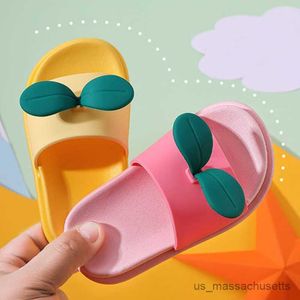 Slipper Neues niedliches Blattmuster Kinderschuhen Kinder Innen im Freien im Freien Jungen Pantoffeln Mädchen Baby Slide Little Boy Girl Schuhe Nicht-Schlupf R230815