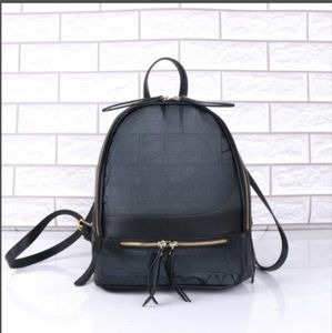 Designer Bolsas de mochilas de relevo preto Menino Mulheres PU PU MONTAGEM BACHAÇÃO MACHA DE MACA DE MACA DE MACA DE MACA PRESBIOPOPACO RUCKSACK SACOS DE MACA DE