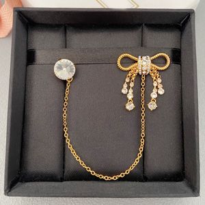 Pins Brooches Trend Crystal Gold Plated Bow Pin Tassel Luxury Brooch Women Jewelry Top Quality Girl Gift Designer Brand Europe America 230815