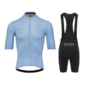 Cykeltröja sätter pedla Summer Cycling Set Breattable Sports Bike Unifore Clothing Shorts Mtb Maillot Ropa Ciclismo 230815