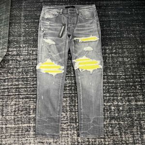 Herren Jeans lässige Slim -Männer Designer Jean Stretch Hosen Zerstören die Quilt gerissen Knie gelbe Leder Retro Hip Hop Street Pant9x9K