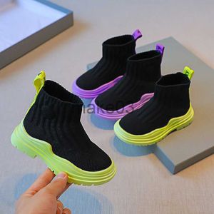 Stivali per bambini scarpe calze da calzini 2023 Nuovi stivali da hightop primaverili in maglietta traspirante scarpe da maglieria per boygirls sport stivali allmatch j230816