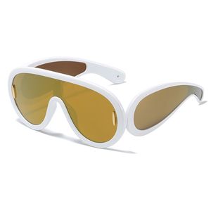 10A Moda Luxo Designer Mens Marca Óculos de Sol para Mulheres Homens Senhoras Designers Óculos Unisex Viajando Goggle