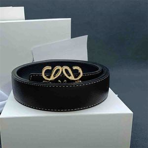 Fashion Letter Belt Ladies Luxury Leather Siact Silver Buckle Girdle Mens Classic Brand Waister Designer Brand Belts