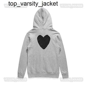 2023 Projektant Nowa modna gra z kapturem Gra Little Red Heart Back Back Multi Men's Women's Leisure Zipper Grey Para Sweater Blue Hoodie