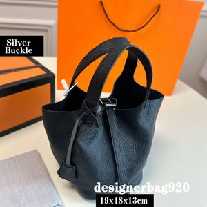 Designer Shopping Bags Branded Handbags For Women Genuine Leather Ladies Shoulder Bag Gold or Silver Buckle Thick Strap Large Tote Bags Bucket Bag Style