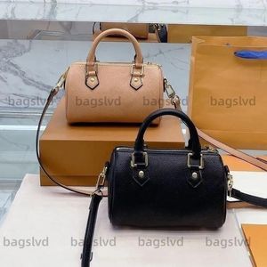 Tasarımcı çanta lüks kadın omuz çantaları klasik hızlı kılıf çanta çanta çanta büyük kapasiteli crossbody çanta çanta cüzdan tote bages eyer çantası seyahat çantaları 20cm