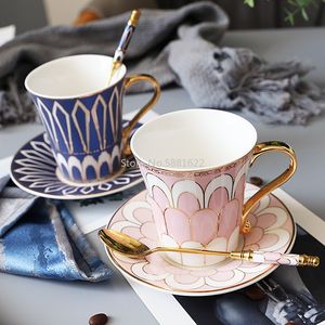 Tazze europea tazza di caffè tazza di caffè in ceramica viaggio riutilizzabile e piattino di porcellana domestica OO50BD 230815