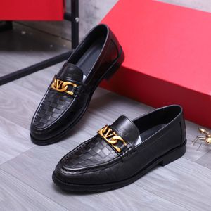 2023 Men Dress Shoes Genuine Leather Slip On Wedding Office Party Designer Loafers Male Moccasins Brand Formal Oxford Shoes Size 38-44
