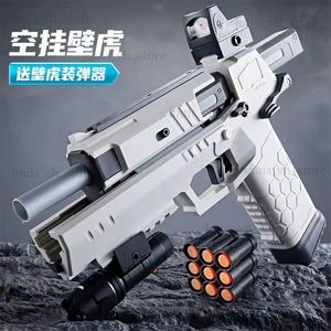 Ny 4.0 Gecko X8 Plastic Soft Bullet Toy Gun Manual Pistol Blaster Shooting Model For Boys LDREN vuxna utomhusspel T230816