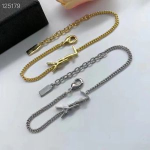 Lyxdesigner Mensarmband för kvinnors guldkedjor armband eleganta kärlek silverarmband armband rostfritt stål smycken charm 238161d