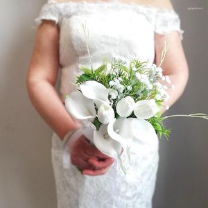 Flores de casamento 2023 Coleção White Calla Lilies com Babysbreath Bridesmaid Bouquet para Mariages