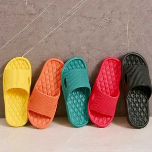 Tallmode män inomhus hem tofflor sommar badrum icke-halkflip flops tofflor par familj plattskor hotell sandaler