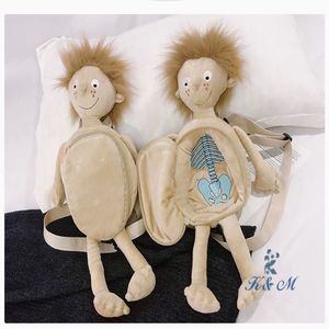 Neuankömmlinge heiß verkauft kreative lustige Rucksack Messanger -Tasche Ins Plush Doll Tasche PP Baumwoll Spielzeug Cartoon Q Version Kinder Geschenk