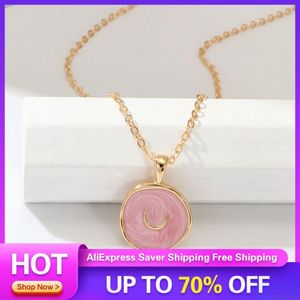 Catene a stella geometrica Moon Butterfly Pendant Necklace durevole e duratura set per donne collane in rame placcato in argento