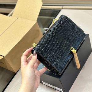 Chain Cross Body Pure Leather Envelope Bag Wallet Cowhide Crocodile Pattern Hardware Letter Tassels Flip Buckle Fashion Women Bags High-quality