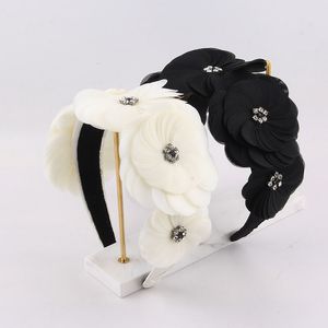 Wedding Hair Jewelry Black white Handmade Imported Organza Bridal Hair Crown Accessories Fairy Headpiece Baroque Hairband Bride Headband 416 230816