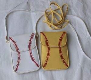 Nowy przylot zupełnie nowa torba na plażę na świeżym powietrzu sporty PU Crossbody Cell Cell Cell Torba baseballowa i softballowe szwy portfelowe