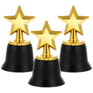 Oggetti decorativi Figurine 6 PCS Star Trophy Awards Trofie di plastica Partita Favora Kid Classroom School Remene Sports Tournament Event Prize Event 230815