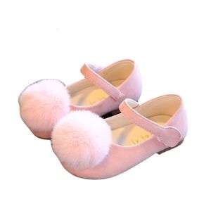 Spor ayakkabı kızlar moda prenses Mary jane flats bebek yürümeye başlayan çocuk küçük çocuk topu pom gündelik bale ayakkabı çocuklar okul elbise ayakkabıları 230815