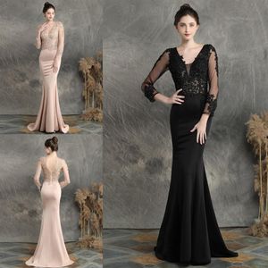 Fashion Champagne Black Evening Mother of the Bride Groom Dresses With 3 4 Long Illusion Spets ärmar Tärruna V Neck Mermaid Satin261i