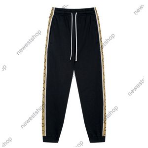 24SS -Herrenhosen Designer Sweatpant Männer reine Baumwolle Terry Hosen Jogginghosen Mann bequemer atmungsaktiver Seitenstreifen Druck langer Hose