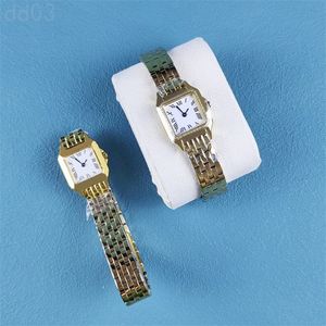 Classical Vintage Watch Designer Ocidental Relógios Mulheres Quartz Bandas de relógio de ouro Montre de luxu