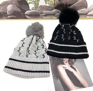 6 Styles Designer Beanie Hat Fashionable Men Women Casual Hats High Quality Brand Letter Wool Knitted Cap Skull Caps Cashmere Keep Warm Pompom Fashion Accessories