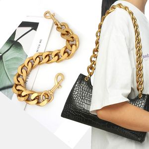 Bag -Teilezubehör Diy Heavy Chunky Alloy Metall Purse Griff Bag Chains Charms Straps Ersatz Handtasche Zubehör Dekoration Gold 230815