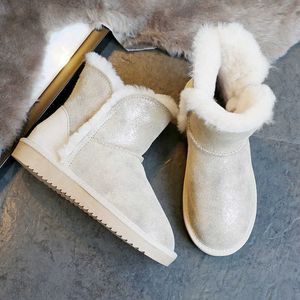 Botas 2023 Moda Botas de couro genuíno Botas naturais Botas de inverno de inverno grossas botas de neve de lã de ovelha