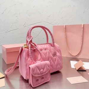 Hip Mumu Classic Pink Tote Borka Women Designer Torba skórzana luksusowe pojemniki czarne torebki eleganckie torby na ramię z portfelami luksurów 230713