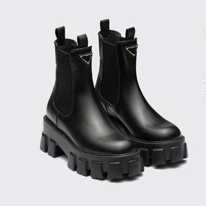 Yeni Monolit Polonya Deri Ayak Bileği Chelsea Boots Platform Kama Slip-On Yuvarlak Toe Blok Topuklu Düz Pot Yapı Kadınlar İçin Lüks Tasarımcı Fabrika Ayakkabı Boyutu35-41