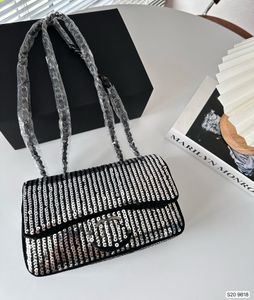 Tasarımcı Çanta Crossbody Bag Omuz Çantası Zincir Çanta Pullu Dekorasyon Lüksür Tasarımcı Çanta E biriken Çanta Kadınlar Cüzdanlar Klasik Flep Lady debriyaj Bag23*14cm