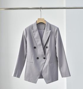 Kvinnors kostymer Spring Women Light Purple Blazer Asymmetriska dubbelbröst linne bomullsblandning Damer Långärmad temperamentjacka