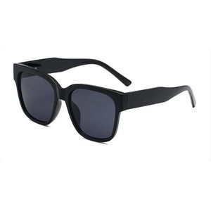ファッションニュースタイル0056男性と女性のための大きなフレームサングラス夏の日焼け止めメガネレディースデザイナー眼鏡とCase2080