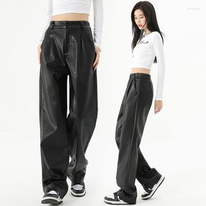 Calça feminina PU Carga de couro para mulheres no outono e inverno 2023 Casual Casual Coloque a perna larga de cintura alta reta