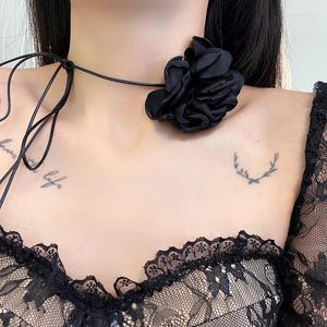 Choker Exaggerated Black White Romantic Flower Necklace For Women Delicate Fashion Rope Chian Neck Female Collar