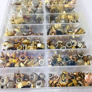 Strumenti di riparazione kit per orologi multicolore parti 3,0 ~ 7,0 mm orologio assortito orologio in quarzo orologi multiliviti di sostituzione corona di sostituzione 230817 230817